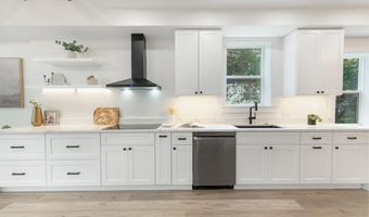 4911 BAYARD Blvd, Bethesda, MD 20816