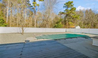 59 Harbor Inn Rd, Bayville, NJ 08721