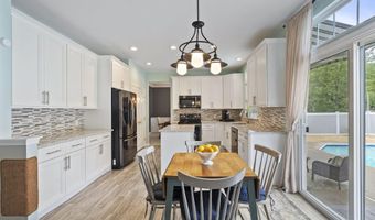 10 Butternut Ln, Bayville, NJ 08721