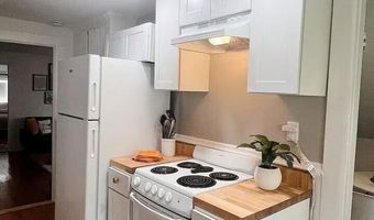65 Lincoln St, Augusta, ME 04330