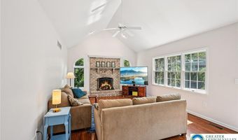 193 Wyndham Dr, Allentown, PA 18104