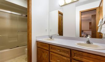 9774 68th Ave, Allendale, MI 49401