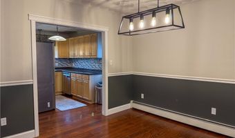 2 Beatrice Ln, Bristol, RI 02809