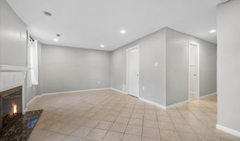 10276 ARIZONA Cir 61, Bethesda, MD 20817