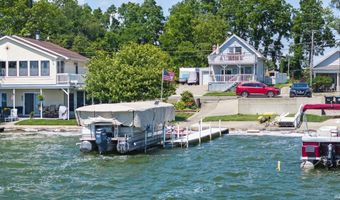 2320 W Orland Rd, Angola, IN 46703