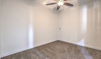 5152 Forest Oaks Dr, Las Vegas, NV 89149