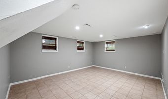 602 5th Ave SE, Altoona, IA 50009
