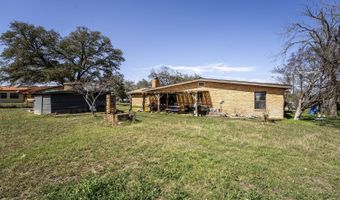 11806 Loop 107, Adkins, TX 78101