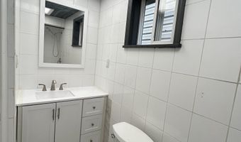 80 E 24TH St 2, Bayonne, NJ 07002