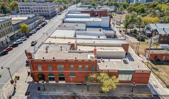 301 S Summit St, Arkansas City, KS 67005