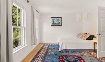 2302 SANFORD St, Alexandria, VA 22301
