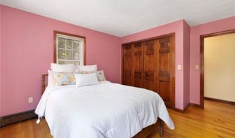 604 W Reach Dr, Jamestown, RI 02835