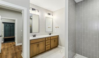 324 W Boxthorn Dr, Andover, KS 67002