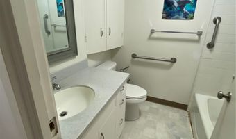 1436 Kewalo St 204, Honolulu, HI 96822