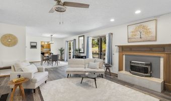 23851 SCHULTZ Rd NE, Aurora, OR 97002