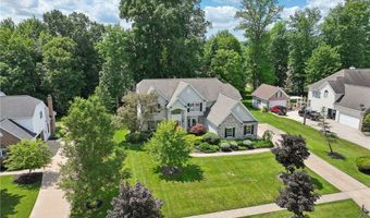 915 Cimarron Oval, Aurora, OH 44202