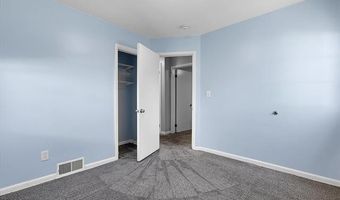 14861 Russell Ave, Allen Park, MI 48101
