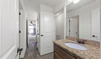 4100 SW Deerfield Blvd, Bentonville, AR 72713
