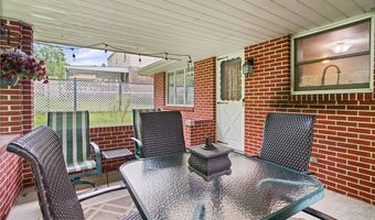 1498 Parkview Dr, Allison Park, PA 15101