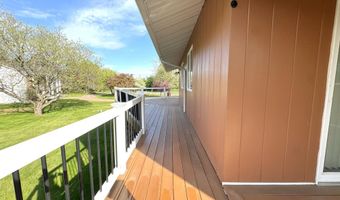 826 EASTVIEW Dr, Antigo, WI 54409