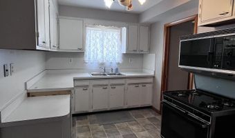 6336 Marina Dr, Algonac, MI 48001
