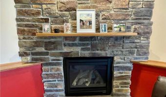 1409 28th St SW, Austin, MN 55912
