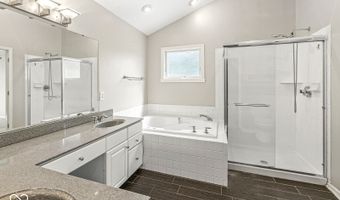 6442 Royal Oakland Dr, Indianapolis, IN 46236