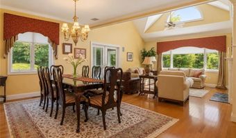 36 Overlook Dr 36, North Kingstown, RI 02852
