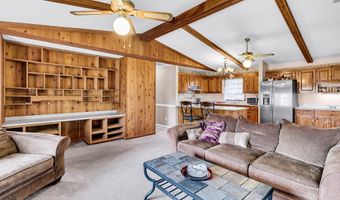 107 Jacks Ln, Bonneau, SC 29431