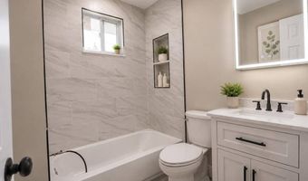 9 Emerald Ln S, Amityville, NY 11701