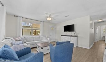 4131 20th Ave, Bay St. Louis, MS 39520