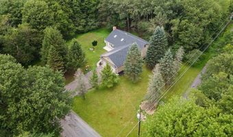 11 Potomac Ln, Albrightsville, PA 18210