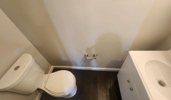 1827 MCCULLOH St, Baltimore, MD 21217