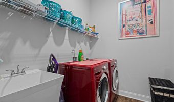 3528 Olive Glen Dr, Apex, NC 27502