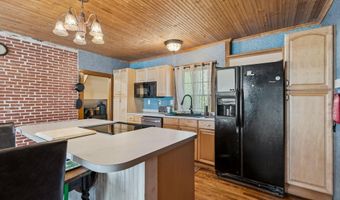 146 S Main St, Bradford, VT 05033