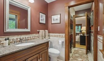 463 North Rd, Barnard, VT 05032