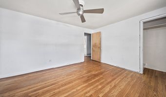 69 Sunshine Cir, Bridgeport, CT 06606