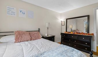 73 Airline Rd, Clinton, CT 06413