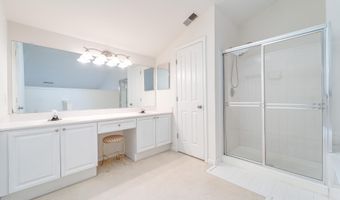 4656 KIRKLAND Pl, Alexandria, VA 22311