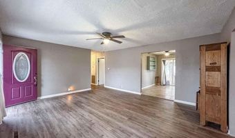 815 N 7th St, Arkansas City, KS 67005