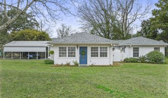 400 Ulman Ave, Bay St. Louis, MS 39520