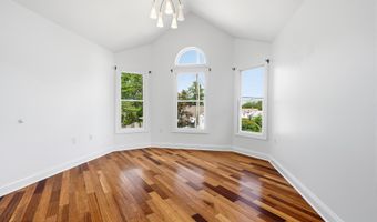 646 Compass Ave, Beachwood, NJ 08722