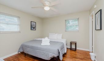 5 Whitewood Ct, Beech Grove, IN 46107