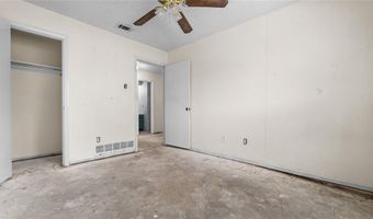 110 Gregory Dr, Heath, TX 75032