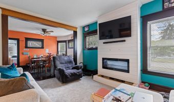 306 N McKenzie St, Adrian, MI 49221