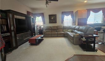 10522 Haywood Dr, Las Vegas, NV 89135