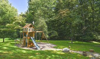 2520 COLONIAL Rd, Accokeek, MD 20607