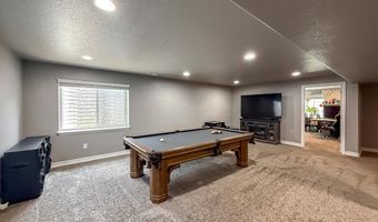 902 Canyonlands St, Berthoud, CO 80513