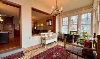 1852 Chew St, Allentown, PA 18104