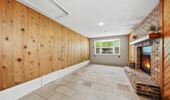 1612 N Cron, Augusta, KS 67010